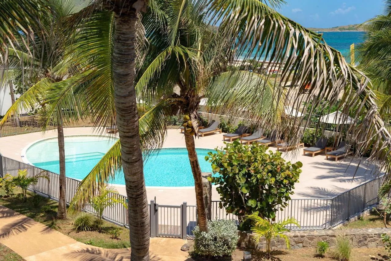 Large Studio With Beach And Pool In Orient Bay Apartment