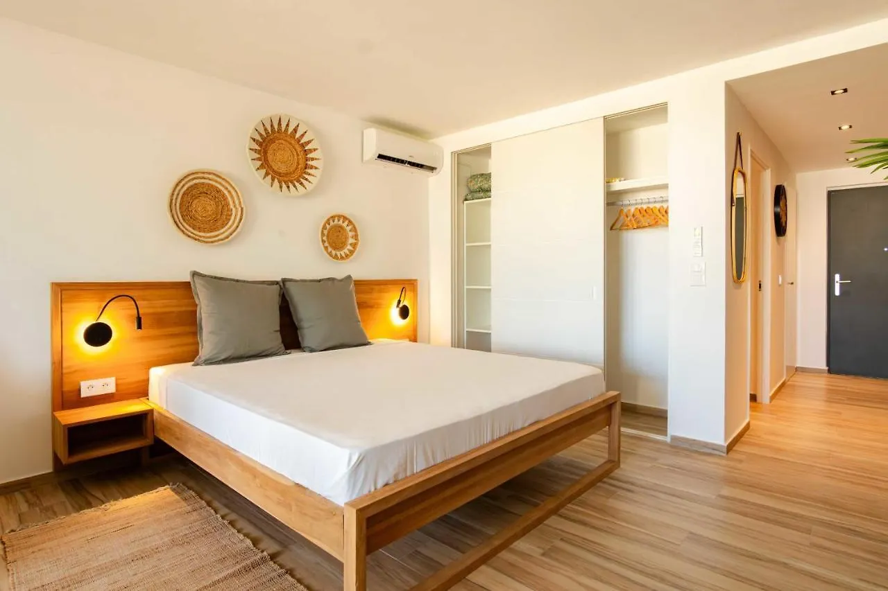 Large Studio With Beach And Pool In Orient Bay 0*,  Sint Maarten/Saint Martin