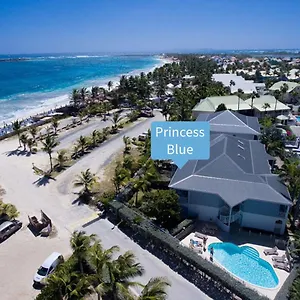  Vakantiehuis Princess Blue, 3bdr, Front Deluxe, Orient Bay, Pool, Wifi 100 Mps